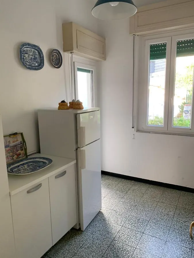 Casa Bianca 6 - Confortevole In Centro A Moneglia 0*,  Italy