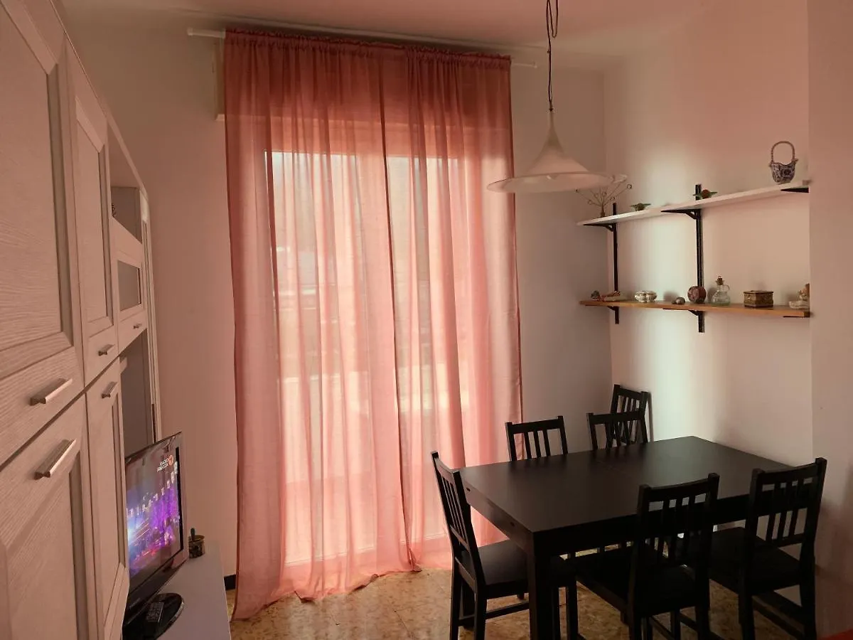 Casa Bianca 6 - Confortevole In Centro A Moneglia 0*,  Italy